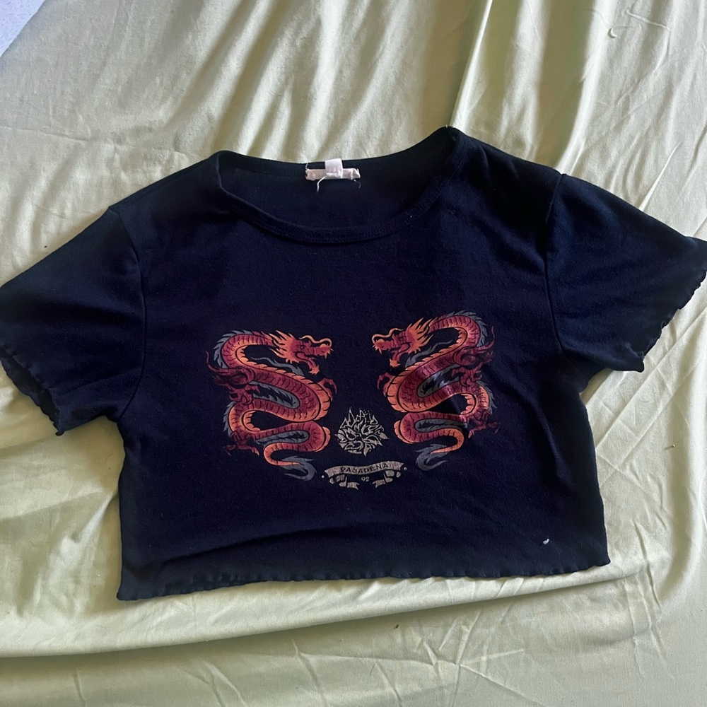 Dragon graphic cropped top